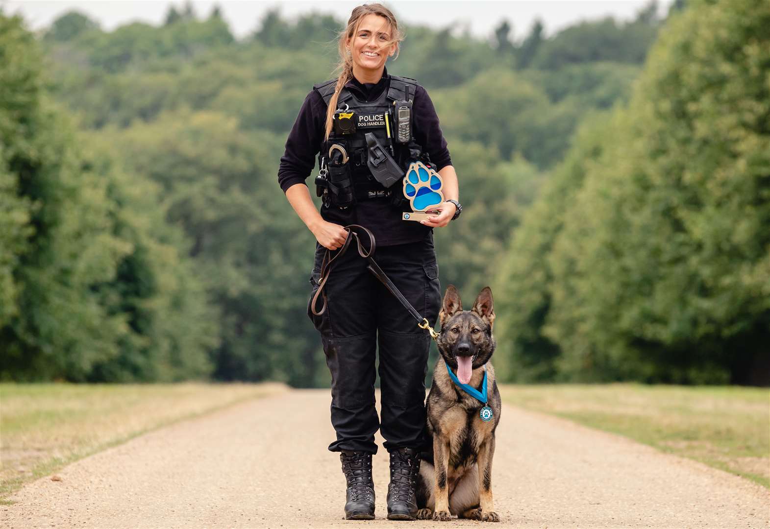 Police dog best sale training on ropes