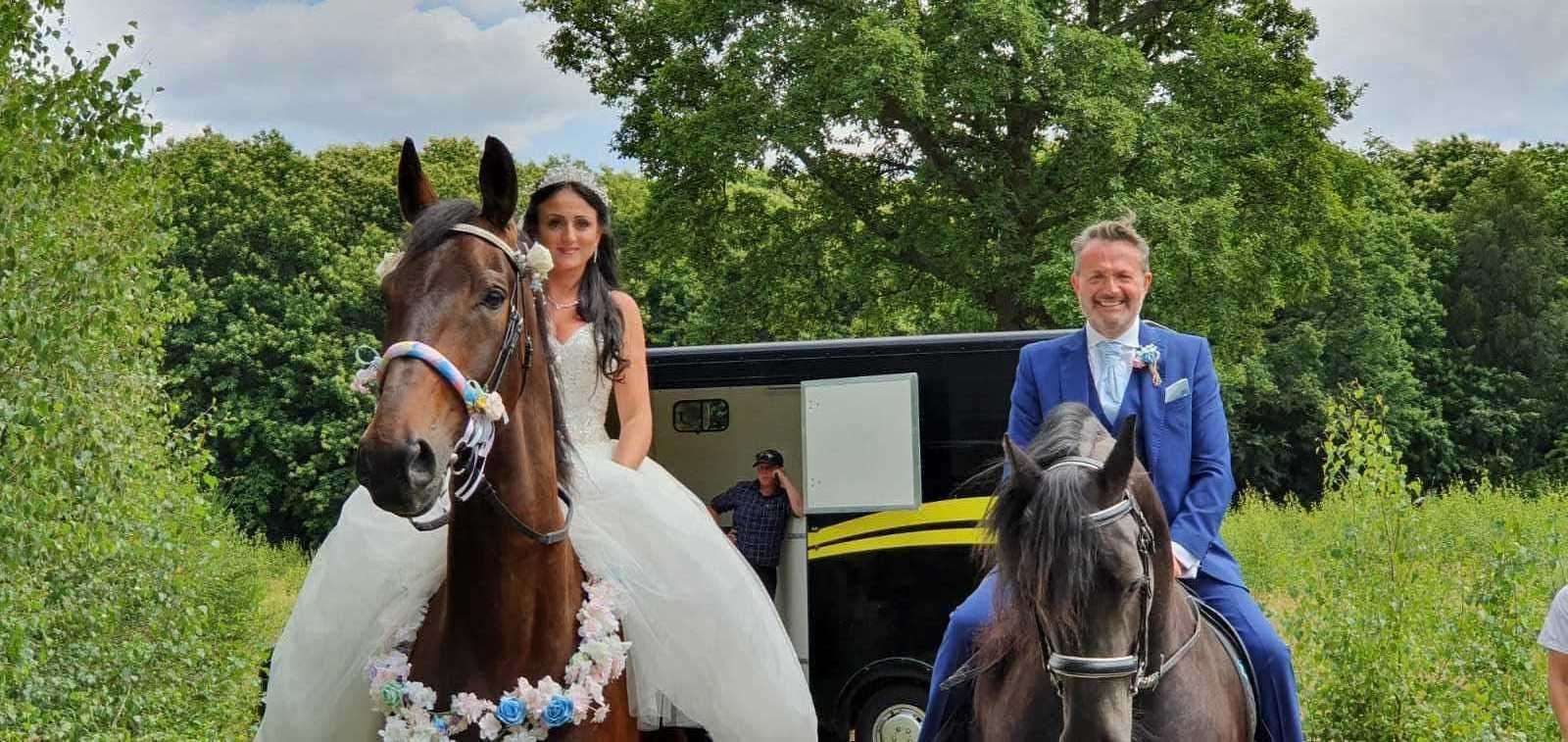 Kelly and dad Trevor Smith ride to the wedding