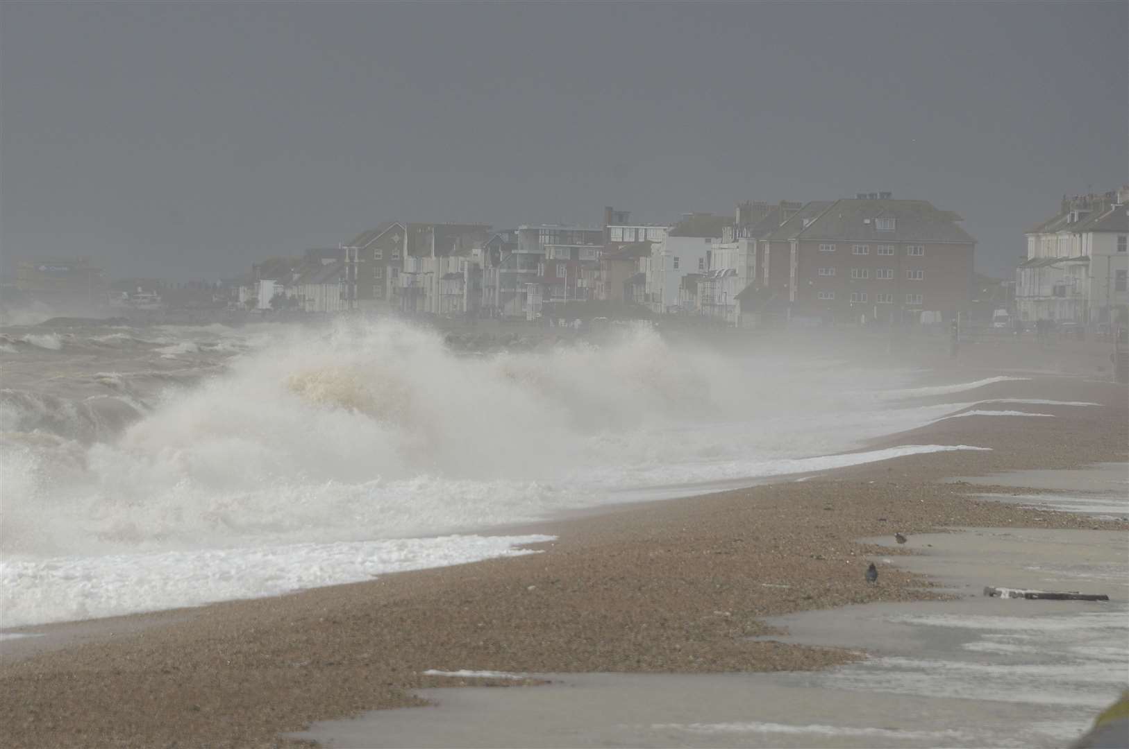 Kent's coast could be hit with big waves