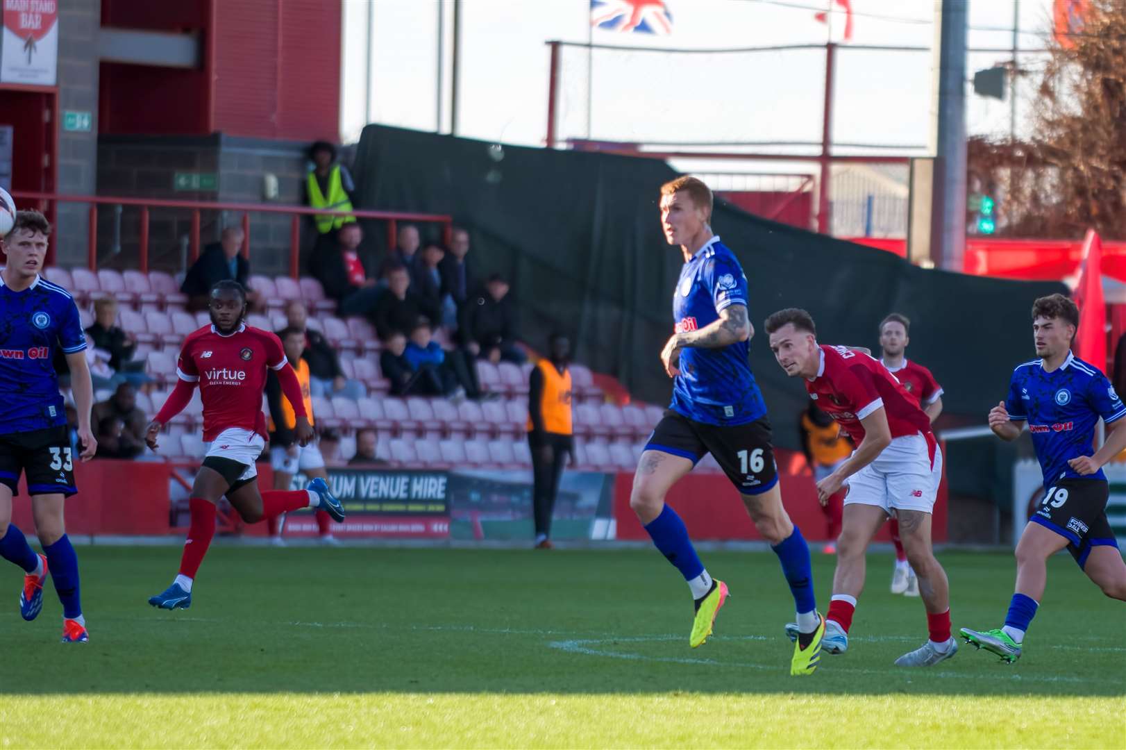 Ben Chapman scores from 45 yards during Ebbsfleet’s 2-2 draw with Rochdale. Picture: Ed Miller/EUFC