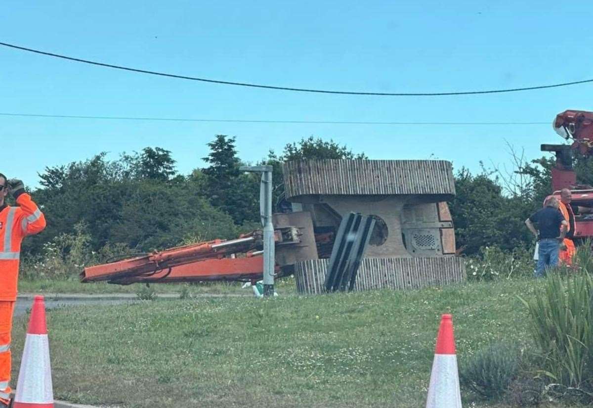 Roundabout By Cowstead Corner On Lower Road, Sheppey, Blocked After ...