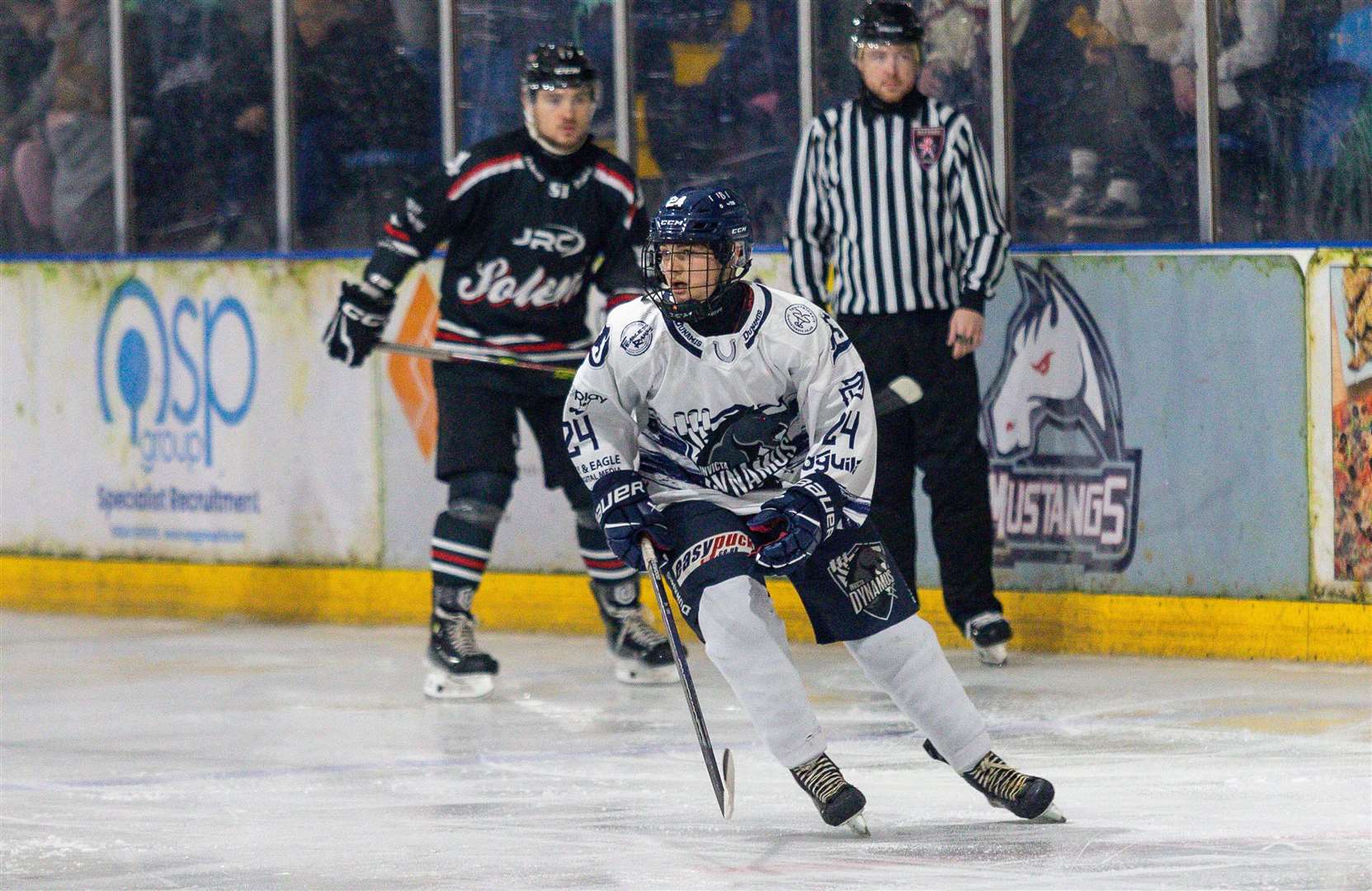 Evan Chard in action for Invicta Dynamos against Solent Devils Picture: David Trevallion