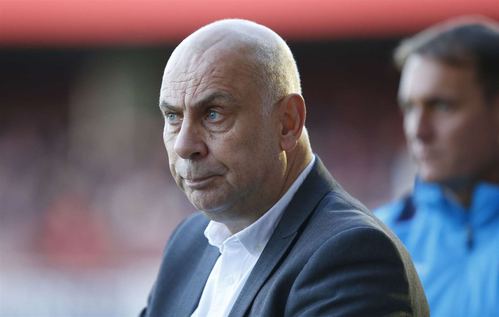 Ebbsfleet United (Red) v Cheltenham Town (Yellow) in the FA Cup first round..Pictured is Ebbsfleet Manager Garry Hill .Stonebridge Road, Northfleet, DA11 9GN.Picture: Andy Jones. (5327294)