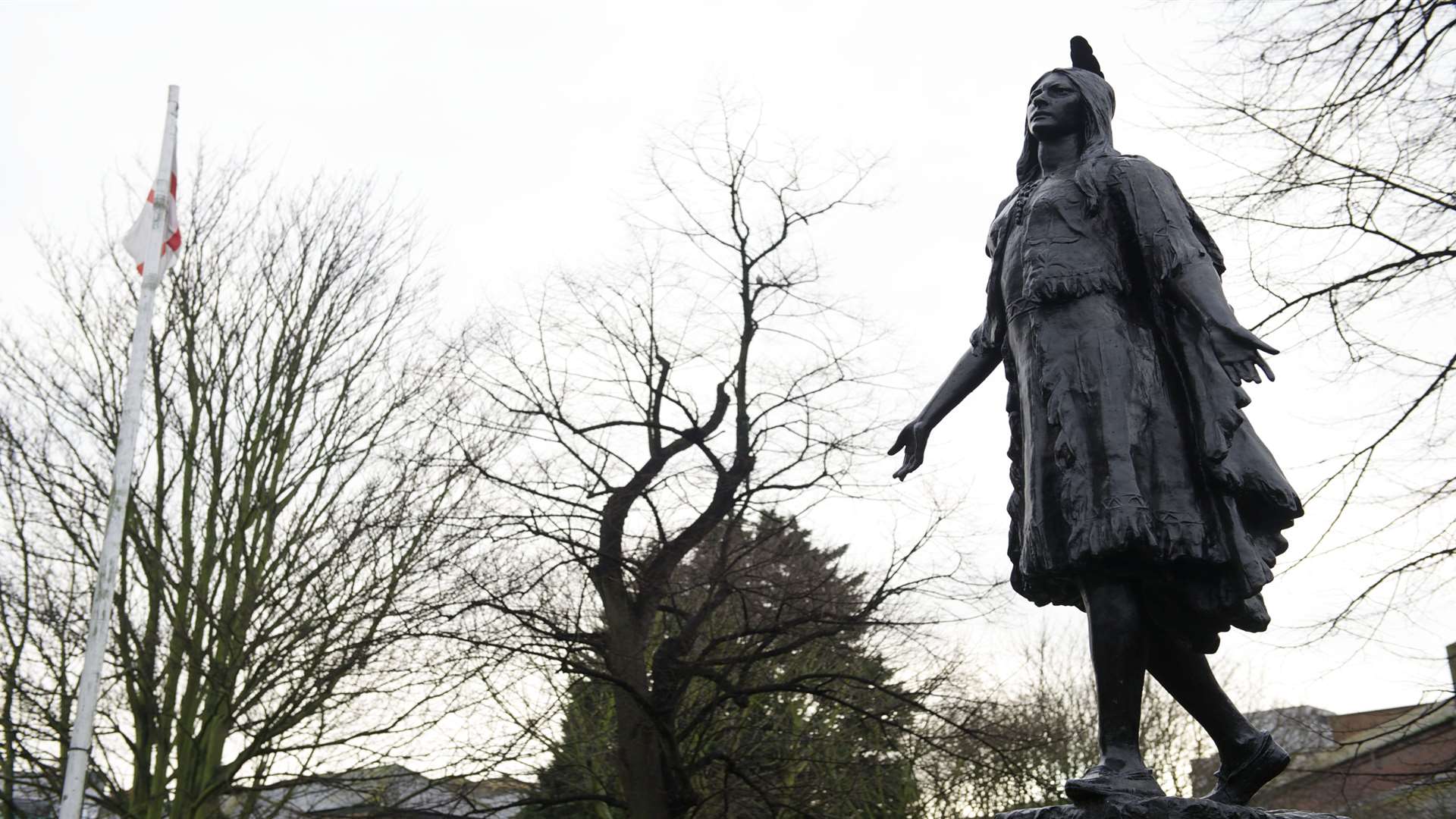 The statue of Pocahontas next to St George's Church in Gravesend