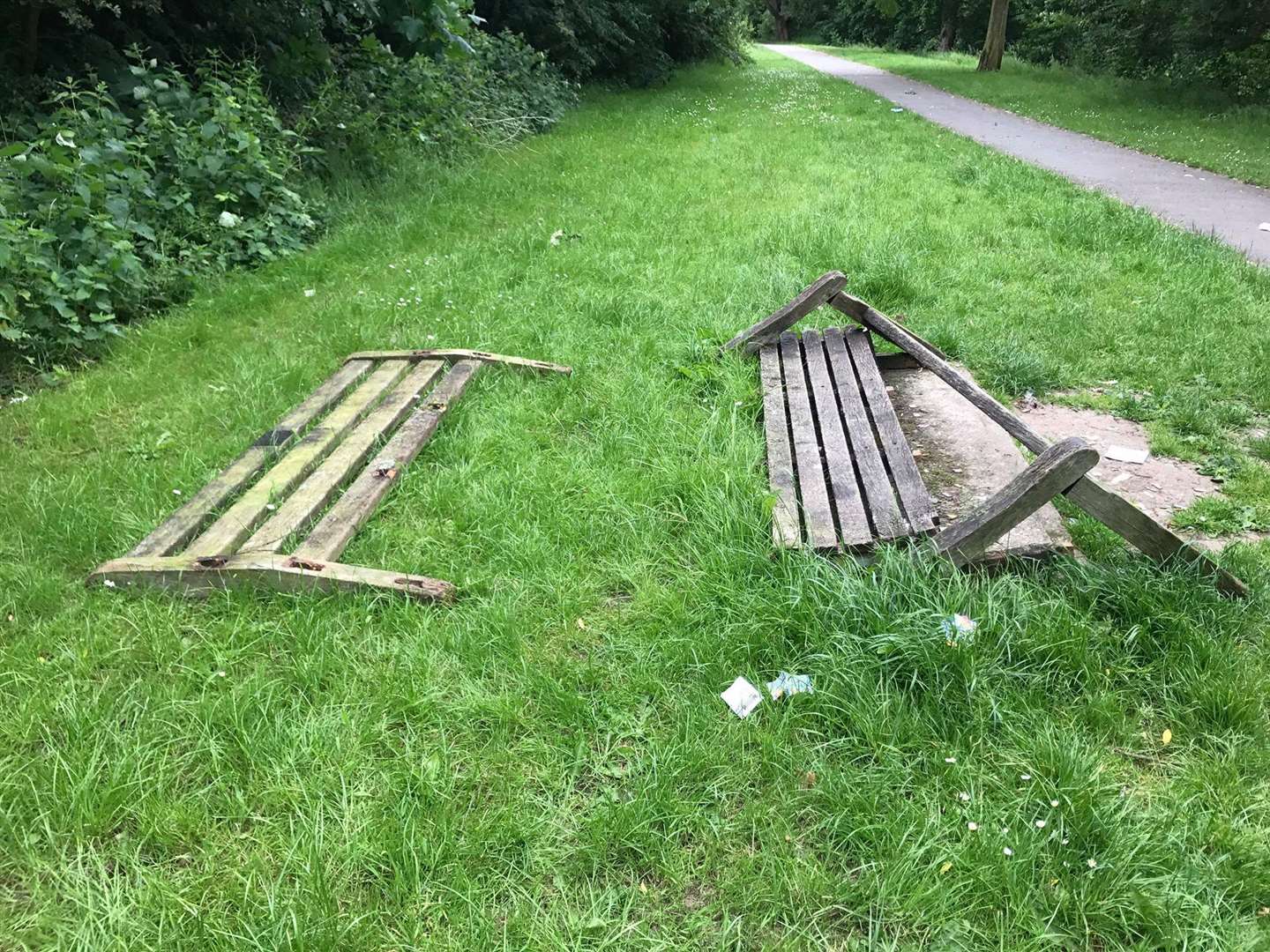 Amanda Champion memorial bench replaced by Ashford Borough Council