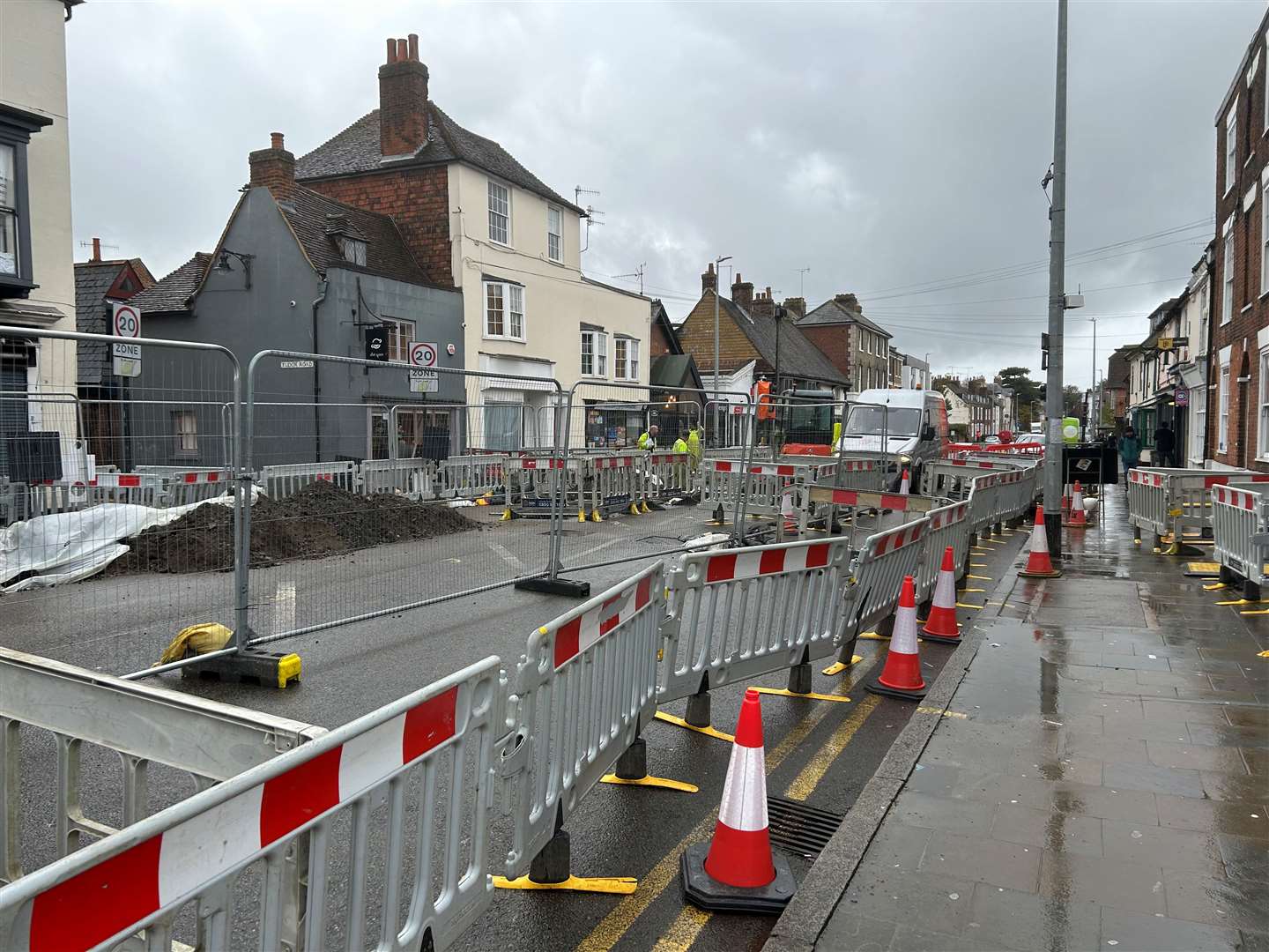 A28 Wincheap in Canterbury reopens after emergency gas works