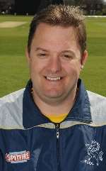 First team coach Simon Willis