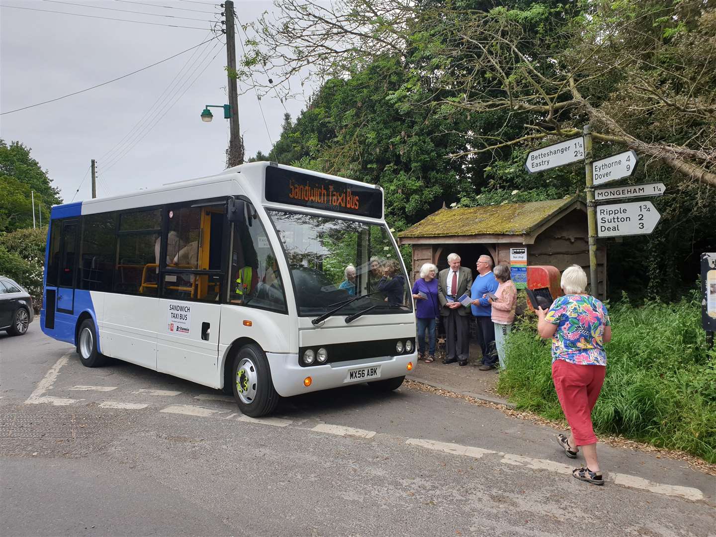 The new Sandwich taxi bus