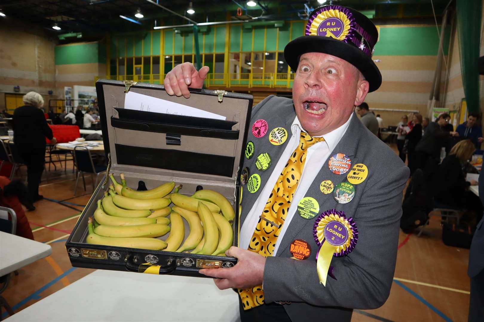 Snubbed: Mad Mike Young and his briefcase of bananas