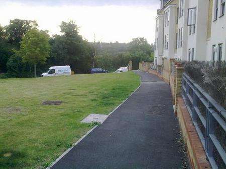 Armed police were called to Moorhen Walk, Greenhithe, on Monday at 9.30pm but found the address empty.
