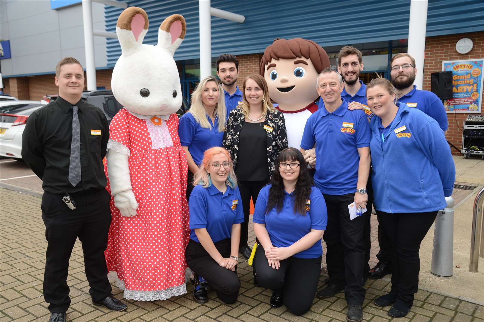 smyths-toys-superstore-opens-at-ashford-retail-park