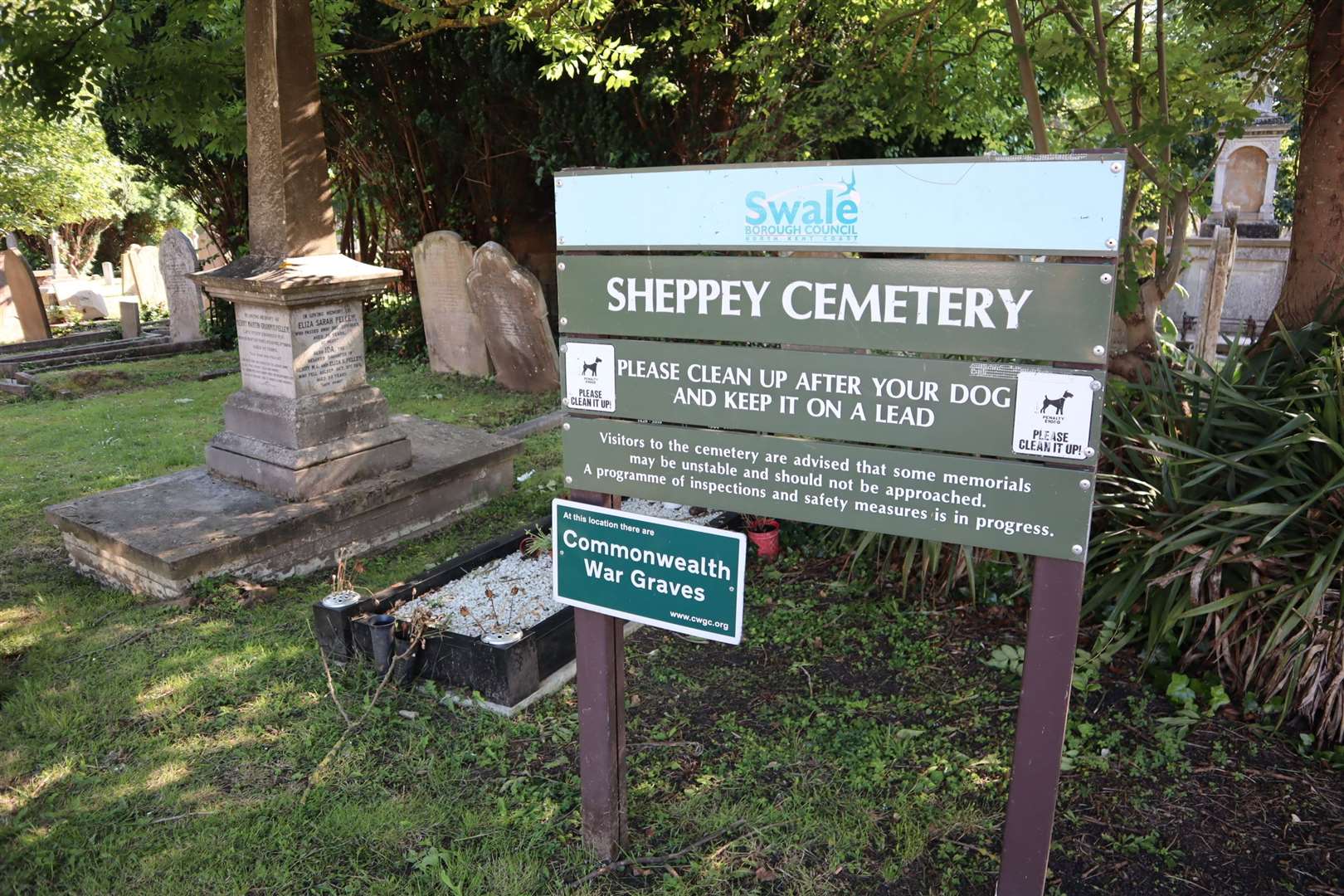 Robert Burgess's body is buried at Sheppey Cemetery, Halfway. He drowned after falling down at well at Bredgar in 1937. The father-of-two was 29. Picture: John Nurden (48555837)