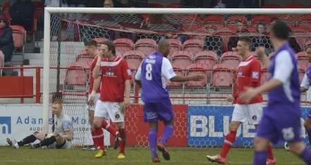 Ebbsfleet v Telford