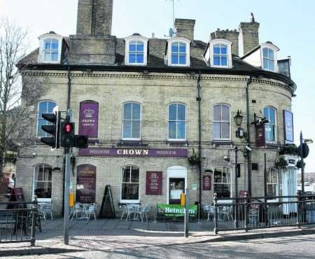 The Crown pub, Rochester