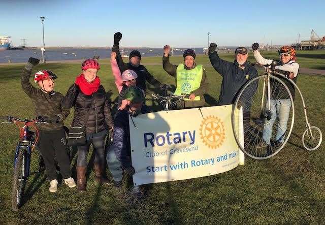 Amanda Garford, second left, and Gary Outram, left centre, from Dartford and Gravesham Cycling forum, back the government's cycling plans