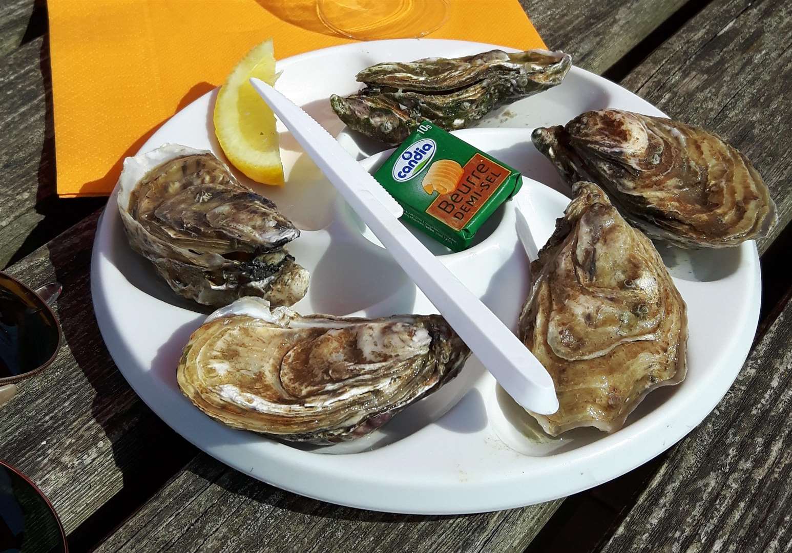 Each tour by David Lecossois ends with a chance to sample his fresh molluscs from his farm (2578053)