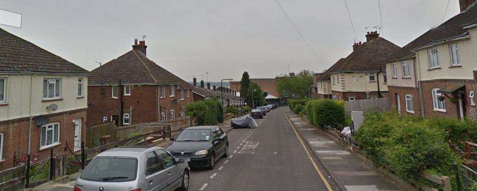 The men were seen fighting in Perry Street, Chatham