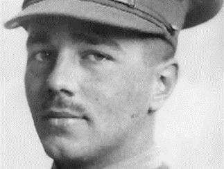 Lt. Wilfred Owen (5150850)