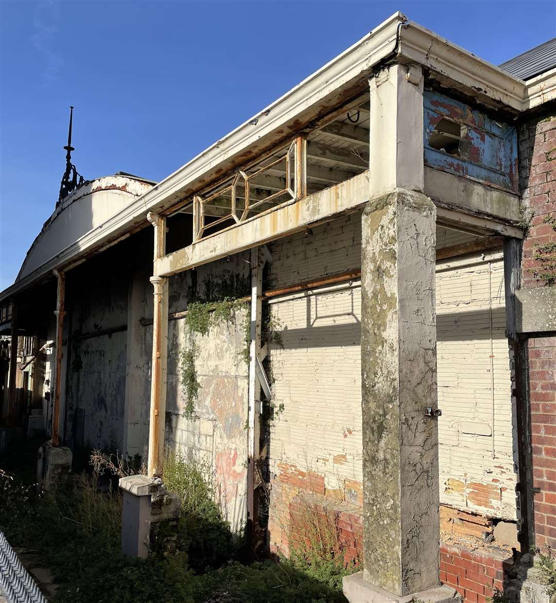 Concerns have been raised that the Deal seafront building is falling into disrepair