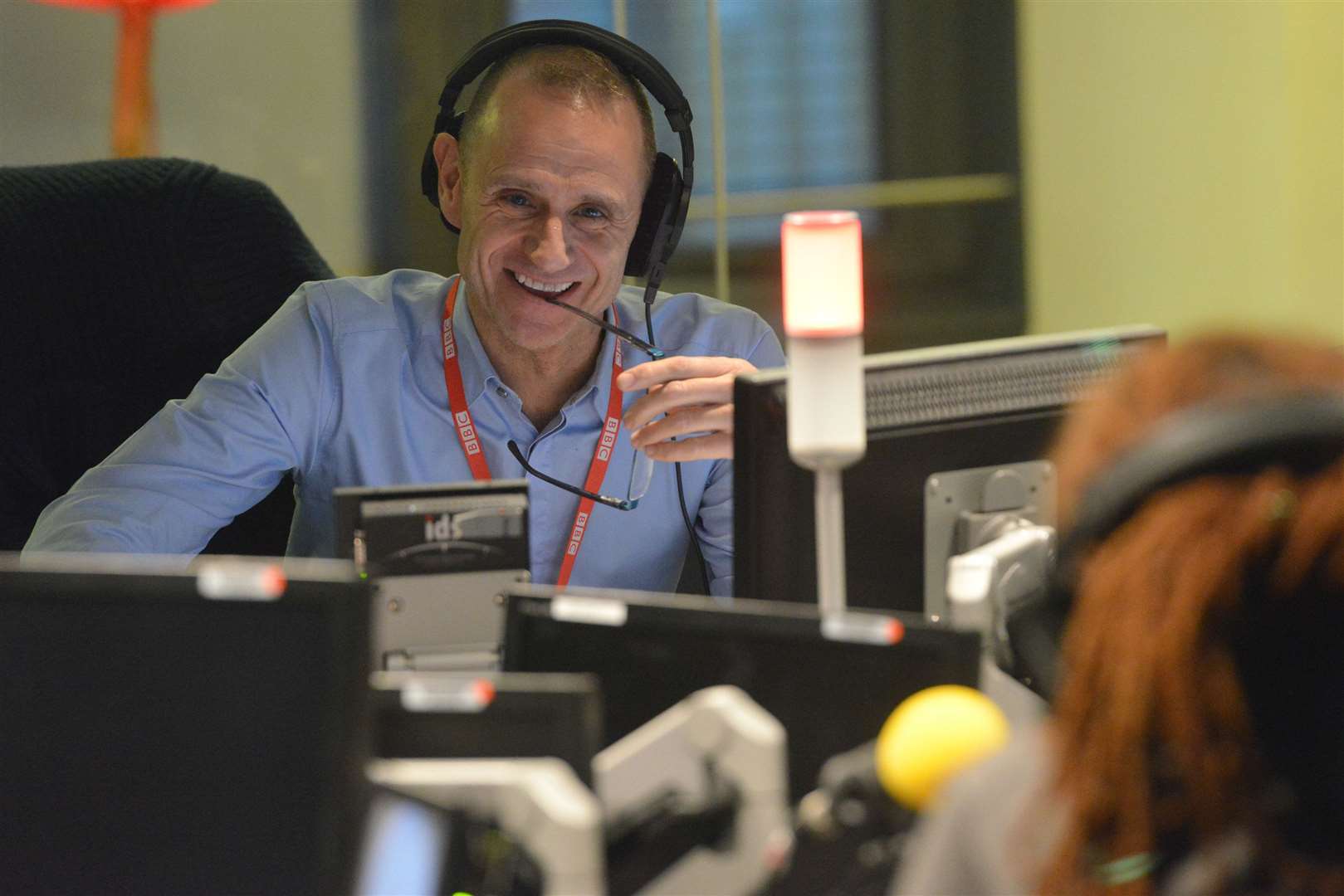 Evan Davis (Jeff Overs/BBC)