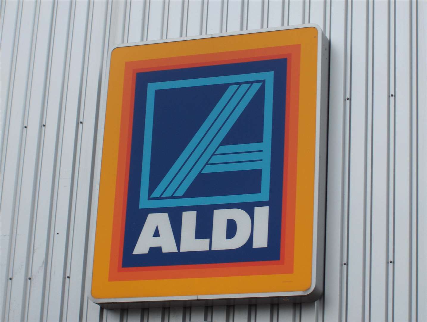 Aldi is hiring apprentices