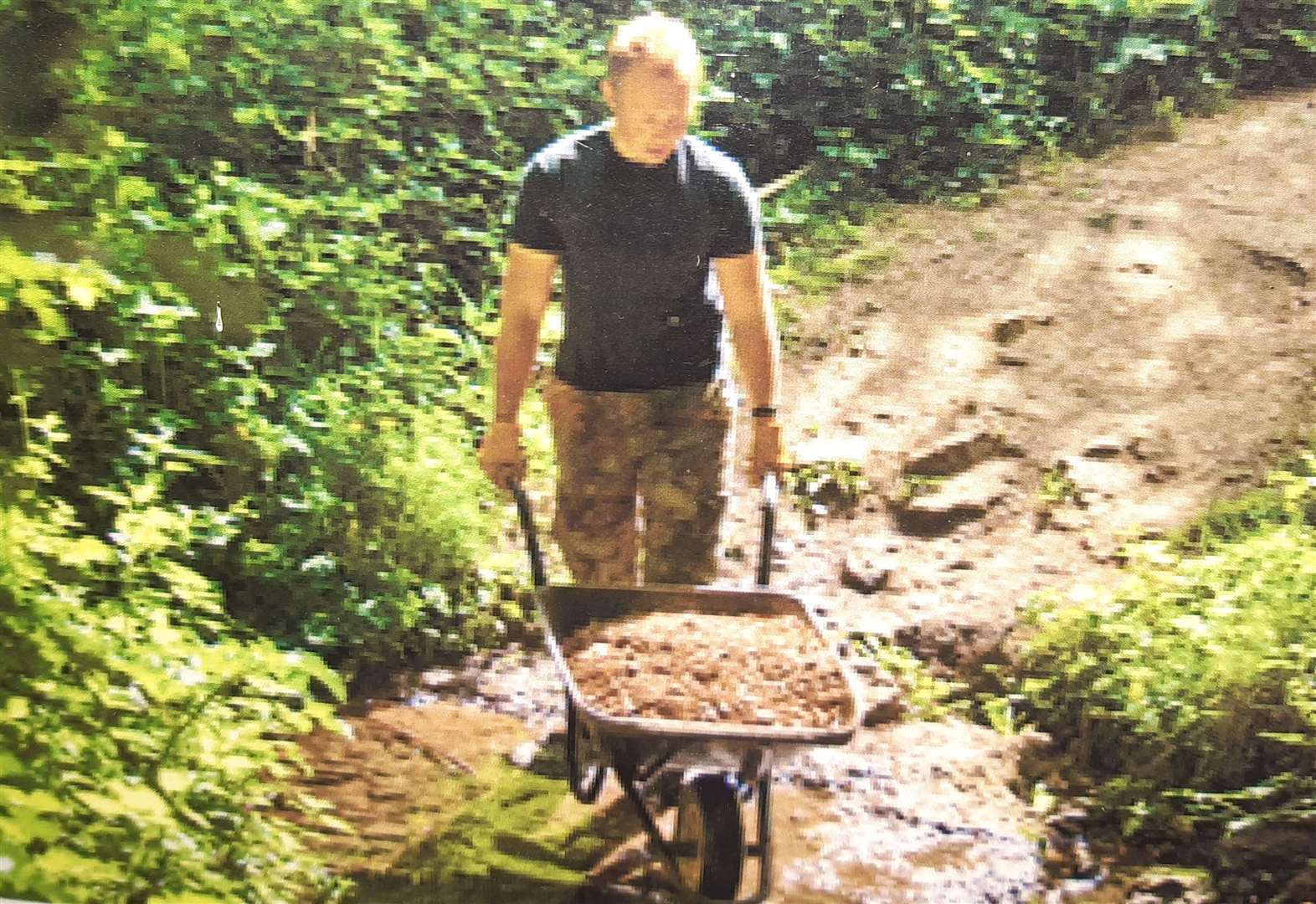 A volunteers in action at Mote Park