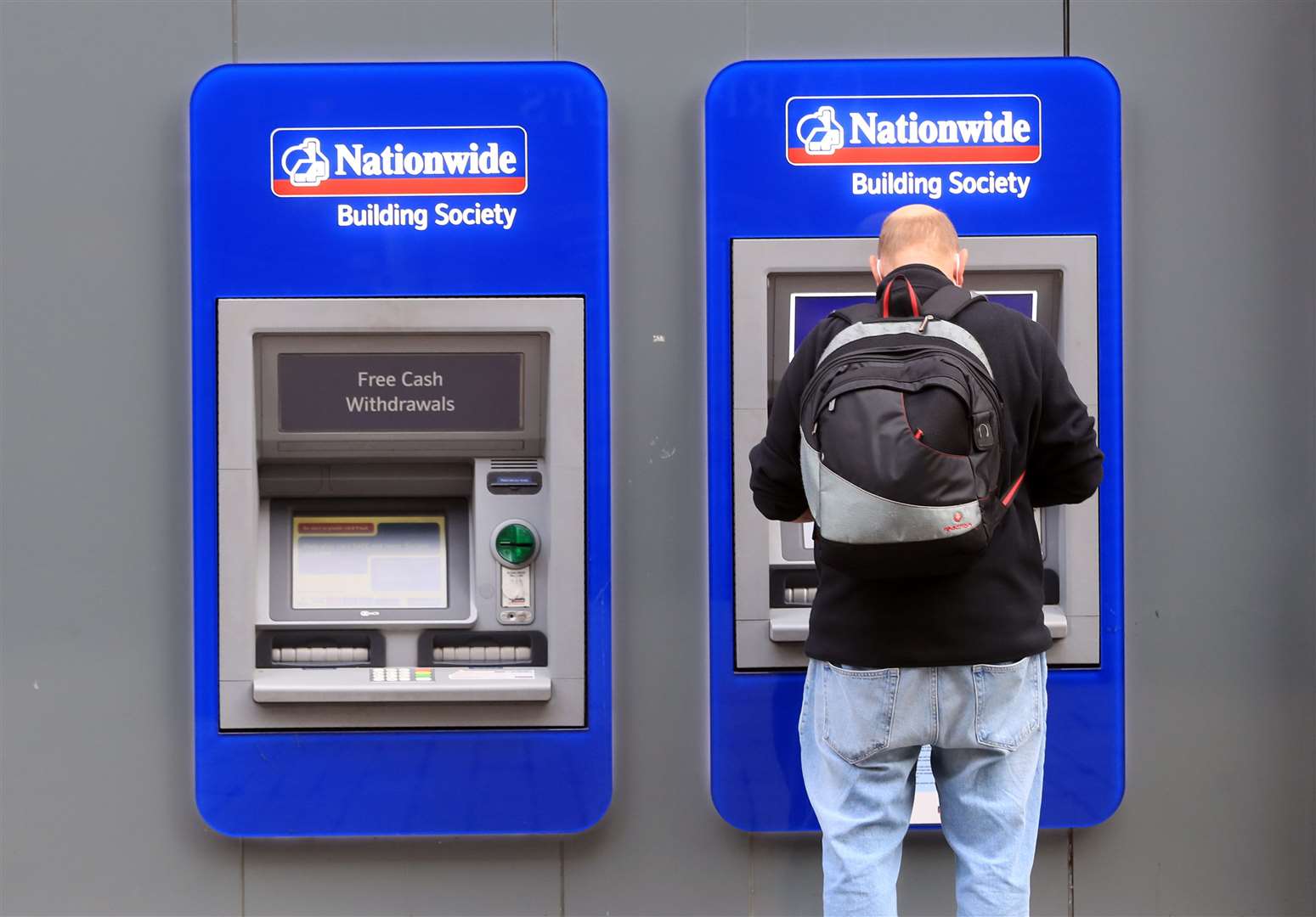 People typically made 15 trips to ATMs last year (Mike Egerton/PA)