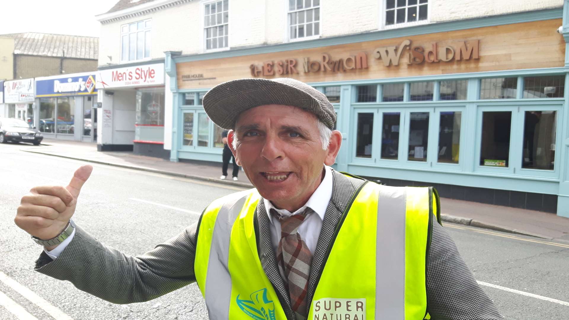 Glenn Ford, Norman Wisdom lookalike