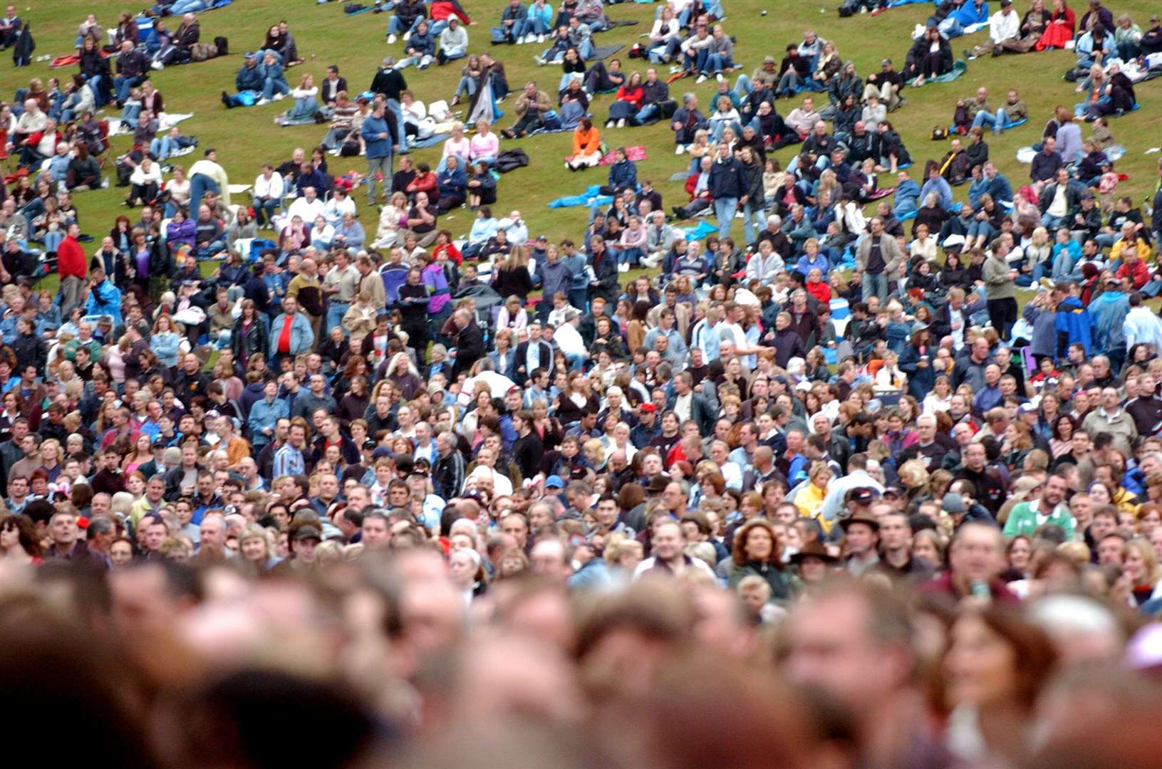 The Castle grounds, Leeds Castle, Maidstone as Meatloaf plays to a 12,000 strong audience