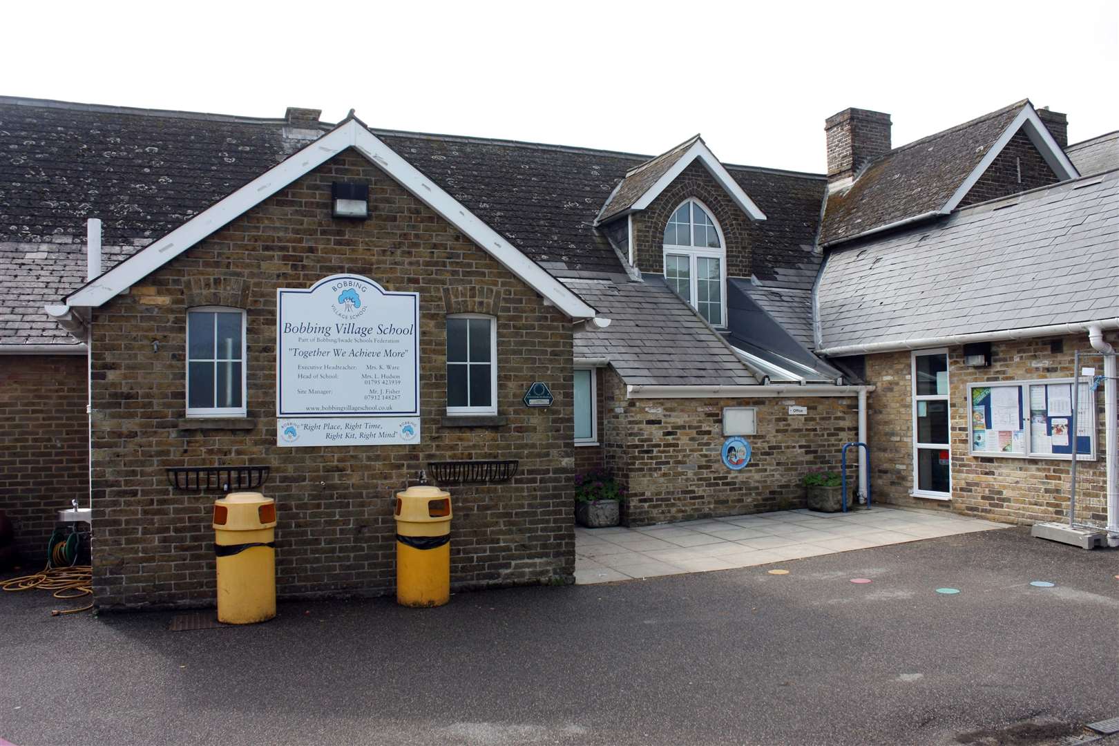 Bobbing Village School