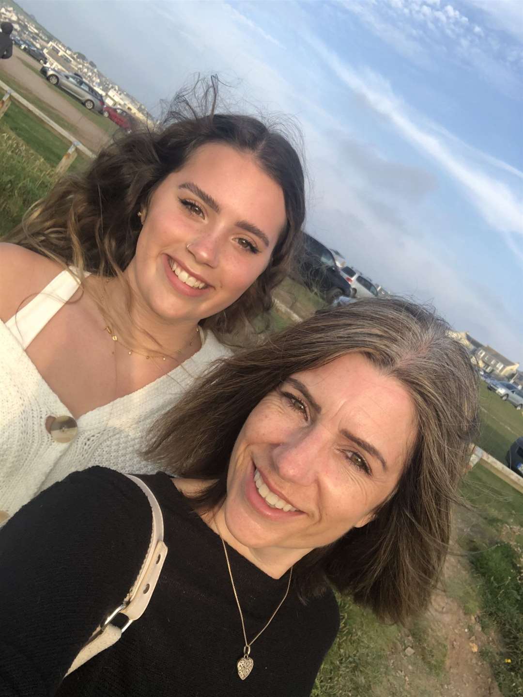 Suzanne Whitton with her daughter Holly, who is taking art, sociology and French (Suzanne Whitton/PA)