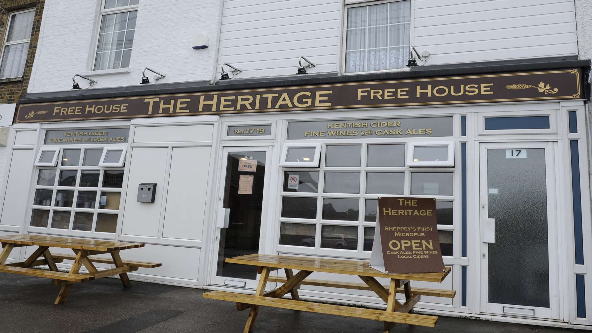 The Heritage micropub, Halfway