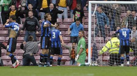 Gillingham v Bradford