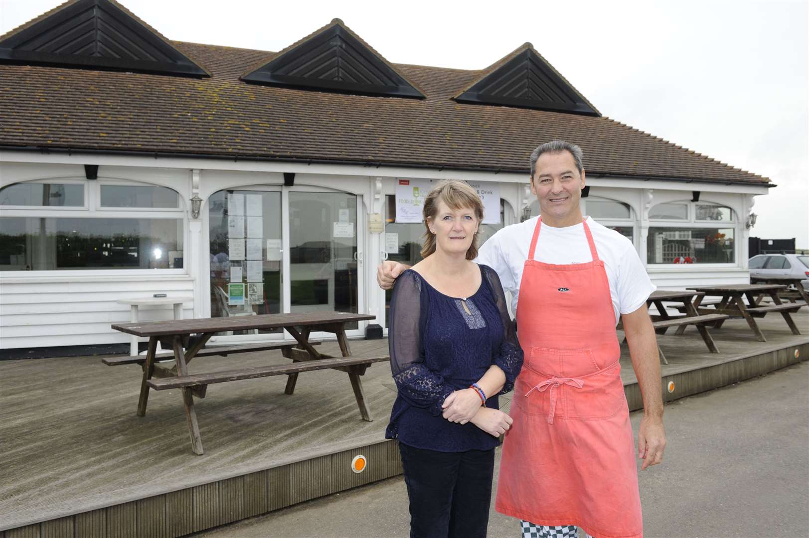 Stephanie Hayman and Chef Pieter van Ziel of Chequers Kitchen