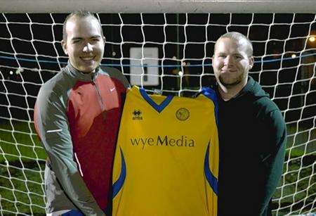 Nick Thompson and Stuart Miller from Five Pound Football Club with their replica Monmouth Town shirt