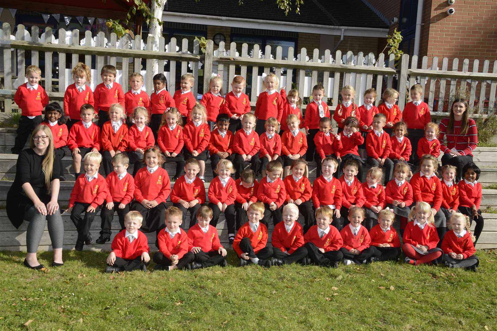 Dover First Class feature.Shatterlocks Infant and Nursery school reception class with Teachers Hannah Beale and Louise Buckingham-Dudley.Picture: Paul Amos. (4495681)