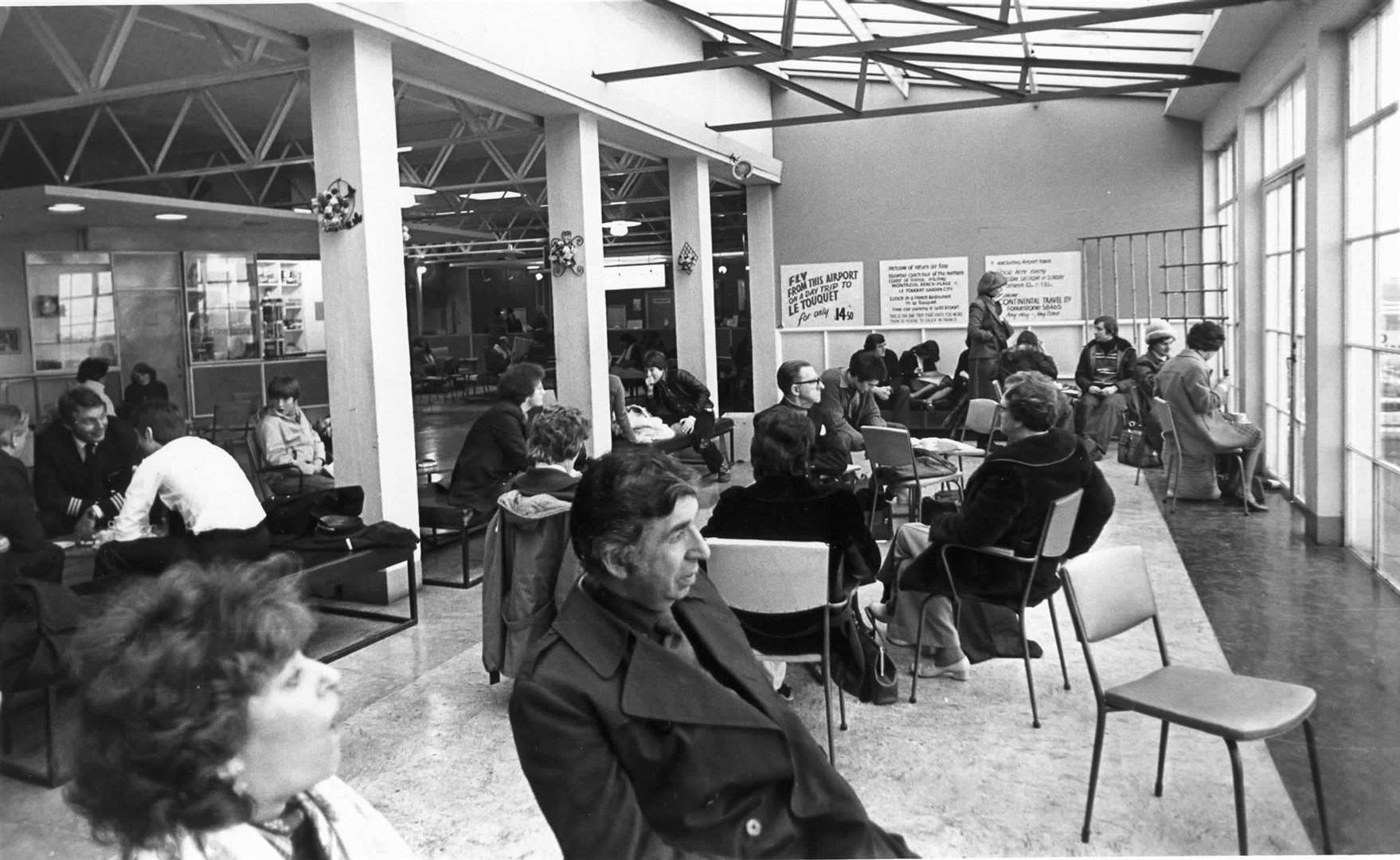 The departure lounge at Lydd February 1978