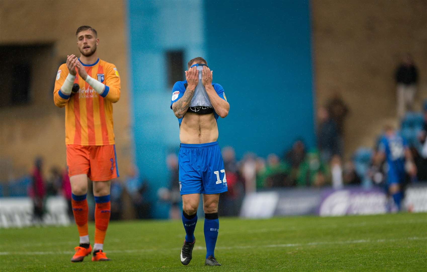 Barry Fuller and keeper Tomas Holy at the final whistle Picture: Ady Kerry