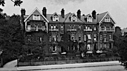 The original Tweedale Terrace