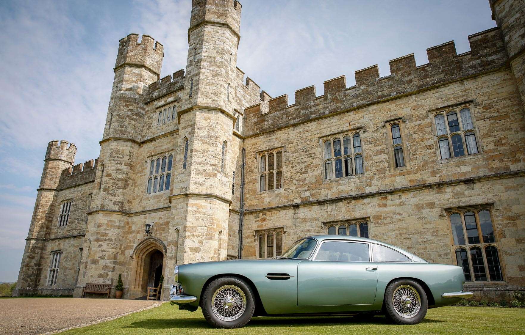 Motors by the Moat at Leeds Castle Picture:www.matthewwalkerphotography.com