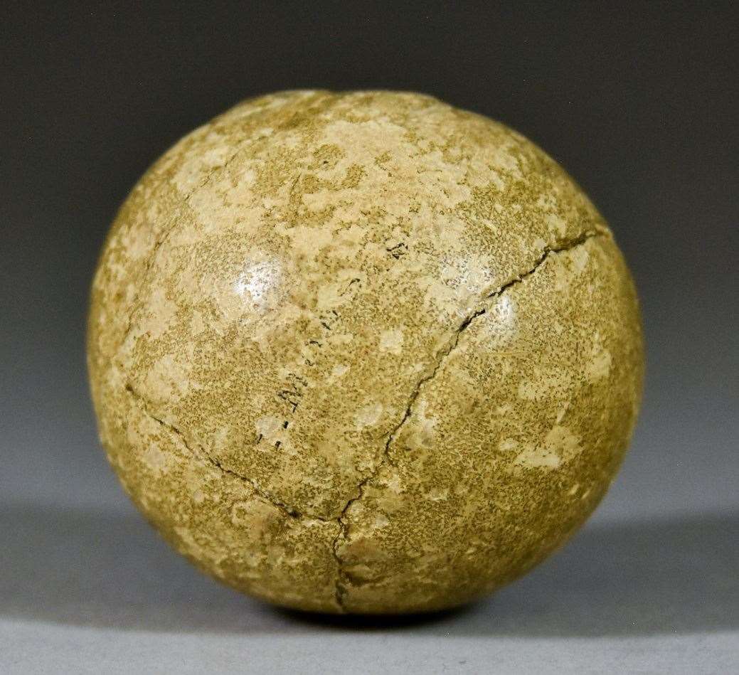 This old 'feathery' golf ball dating back to the 1800s could sell for up to £4,000