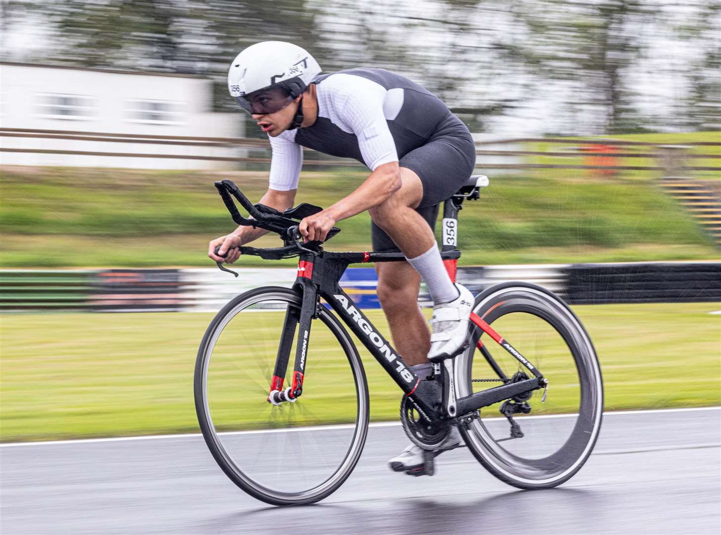 Ashford triathlete Henry Urand has his sights on the Paris Paralympics later this year. Picture: Beat Media Group