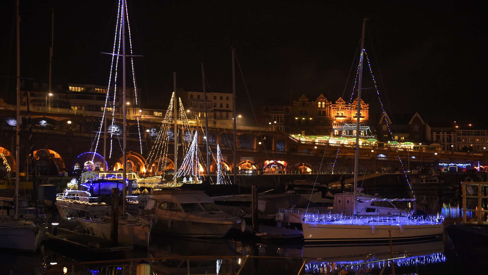 Broadstairs Christmas 2024 Aile Lorene