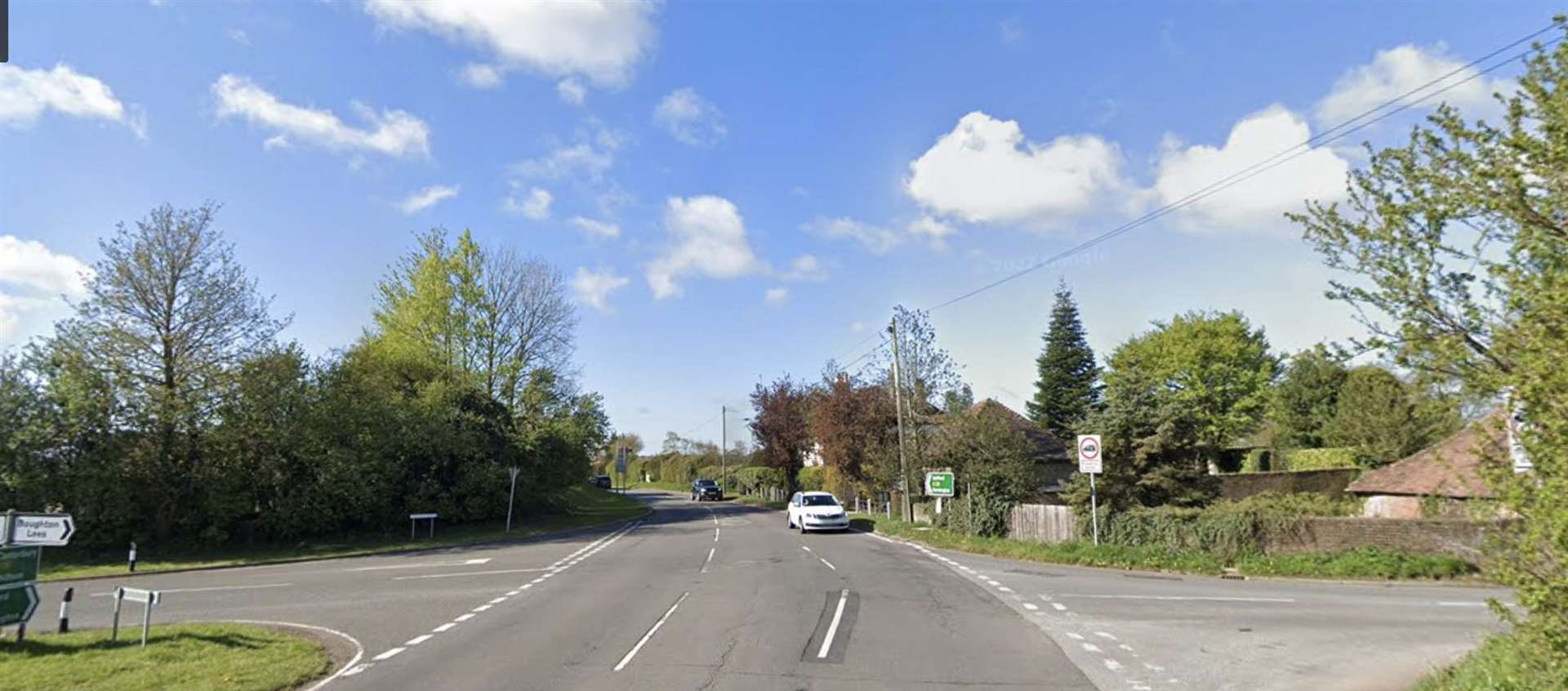 The crash occurred on the A28 Canterbury Road Wye