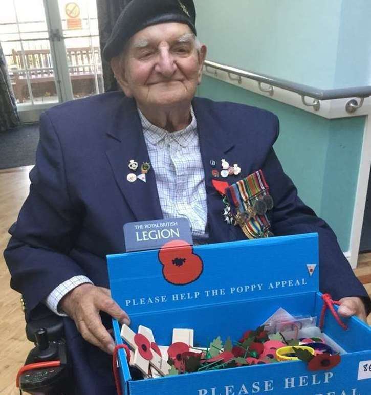 Veteran war hero Raymond Grose single-handedly organised a campaign that raised £1,000 for the Poppy Appeal