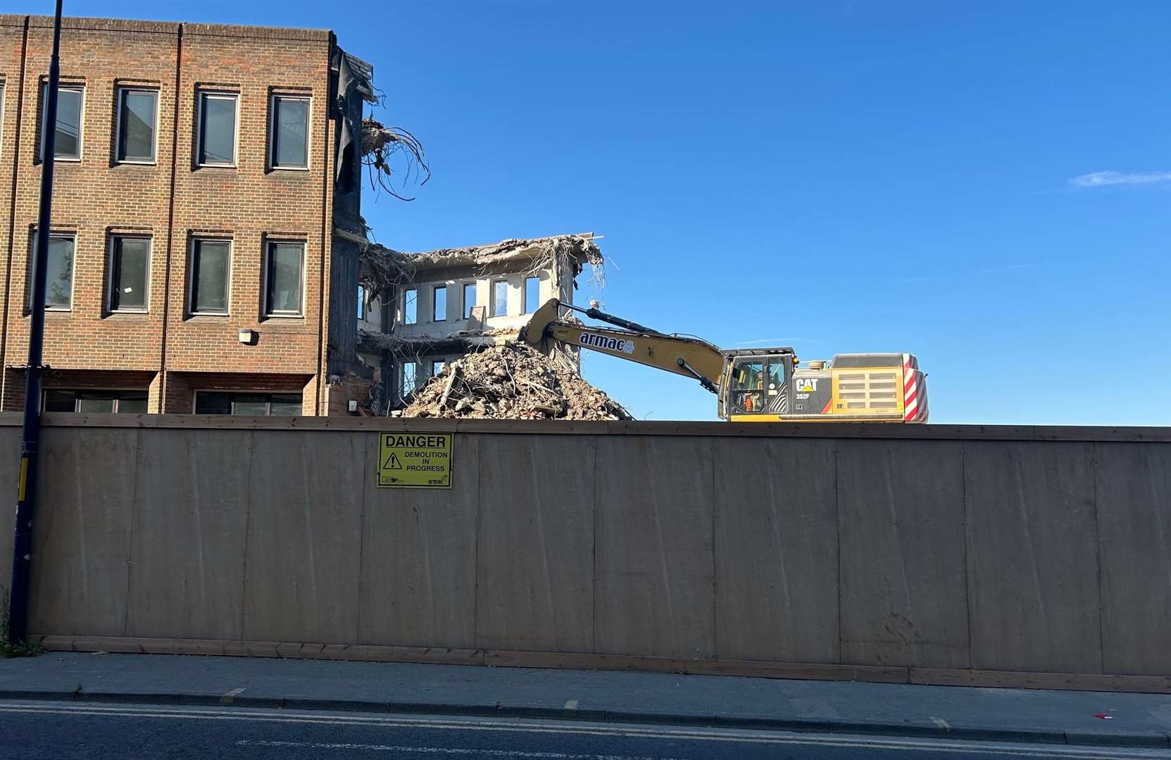 The final buildings that were once Maidstone's sorting office being demolished