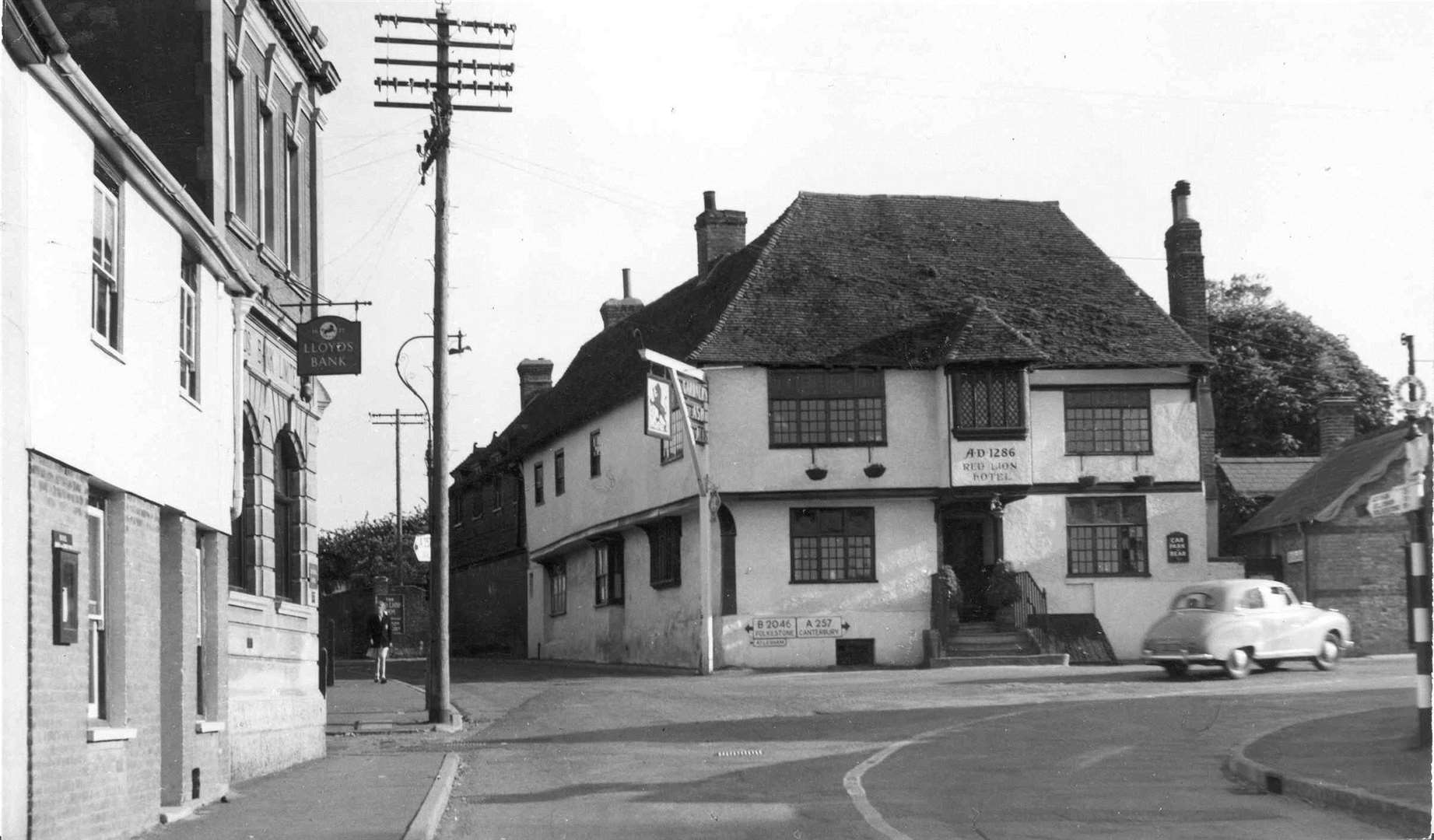 The Red Lion Hotel in Wingham, near Canterbury