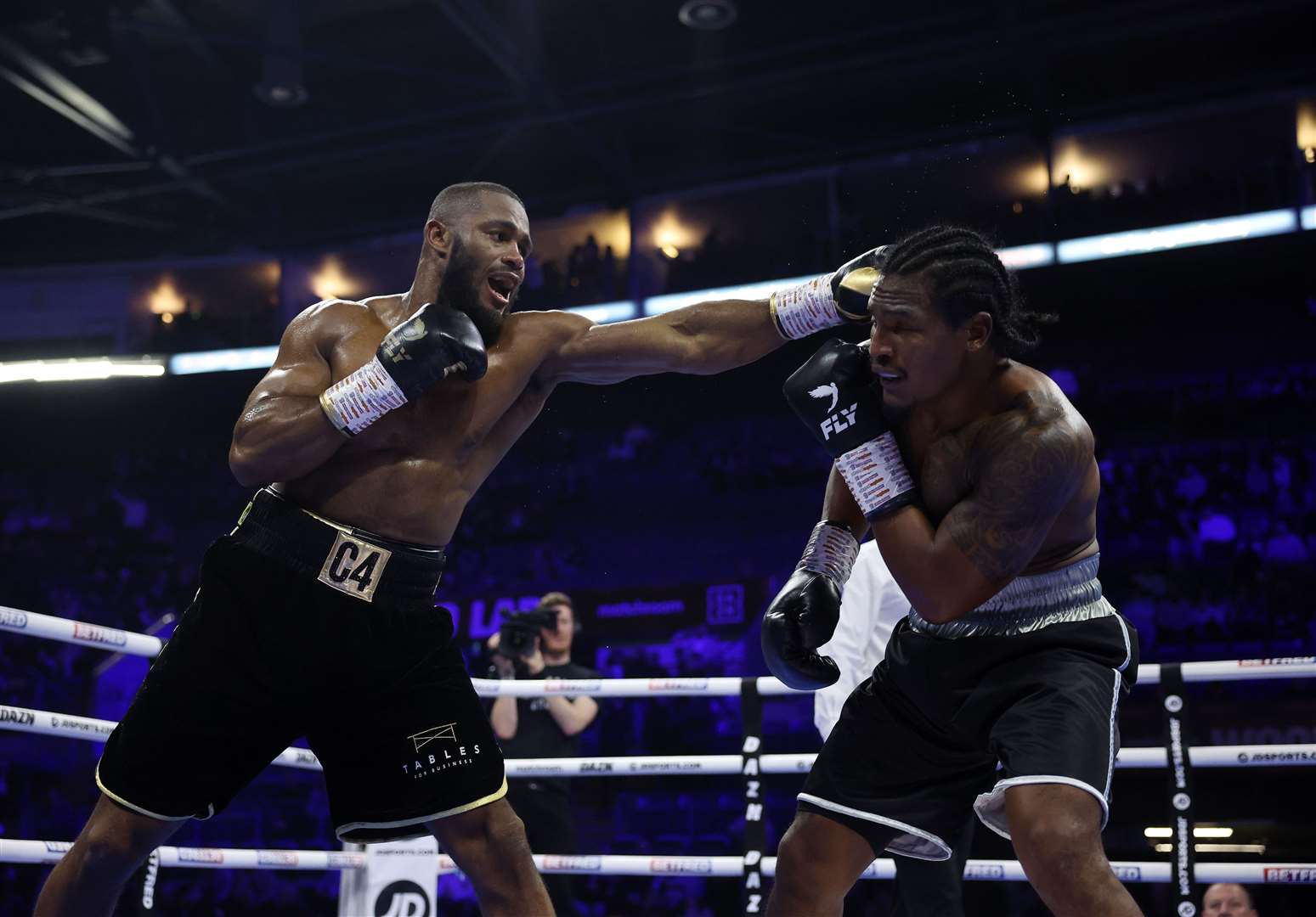 Cheavon Clarke defeats Israel Duffus with unanimous points decision at ...