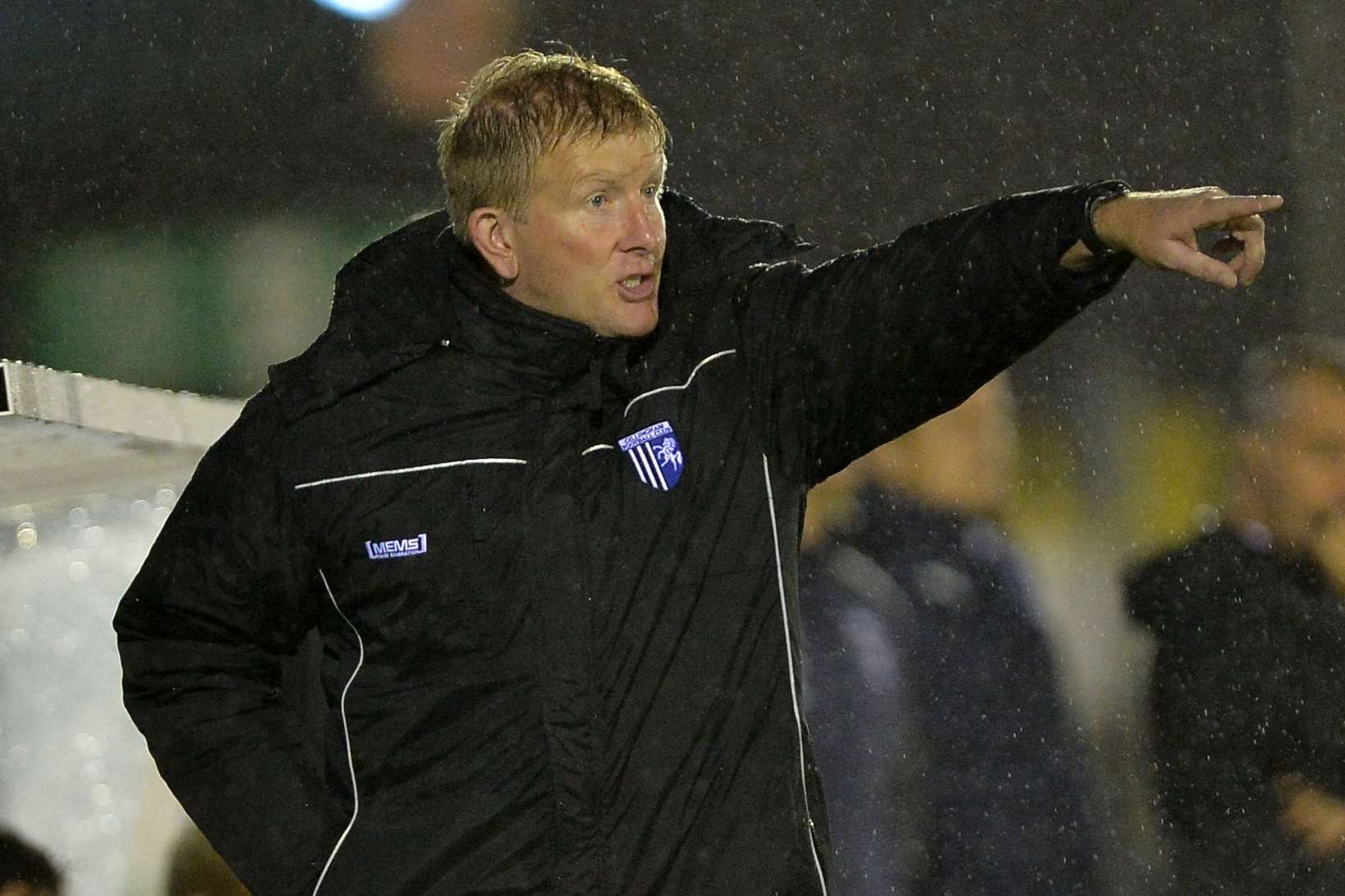 Ady Pennock shouts instructions from the sidelines Picture: Ady Kerry