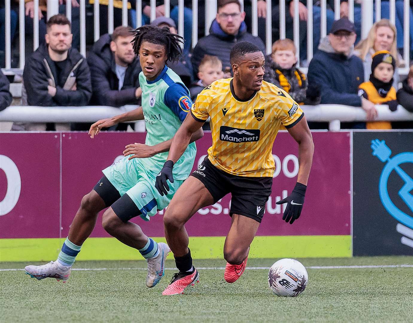 Tonbridge Angels manager Jay Saunders determined to stop players seeing ...